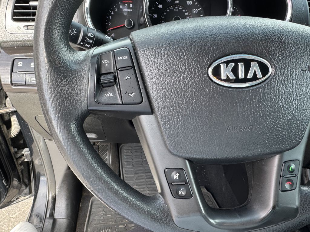 2012 Kia Sorento Image 17