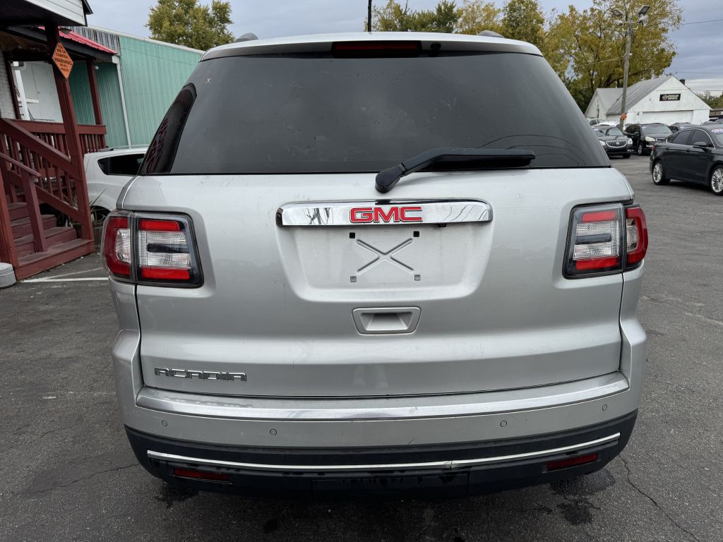 2015 GMC Acadia Image 4