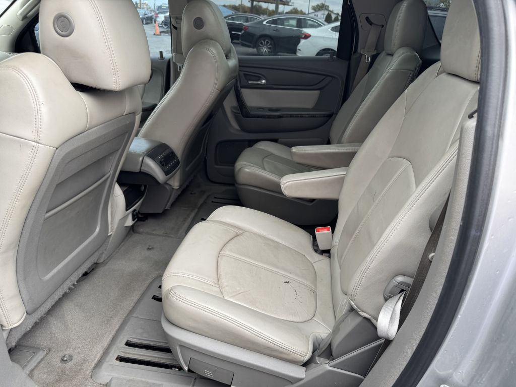 2015 GMC Acadia Image 7