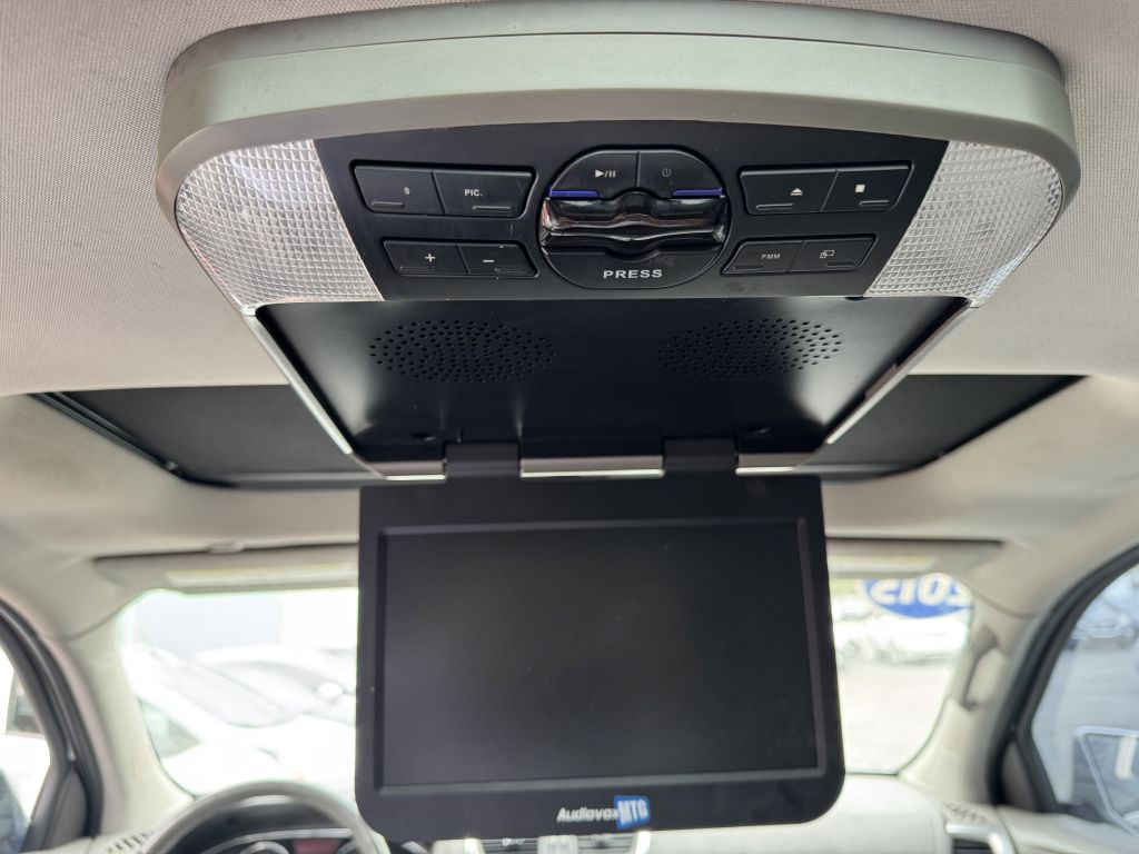 2015 GMC Acadia Image 11