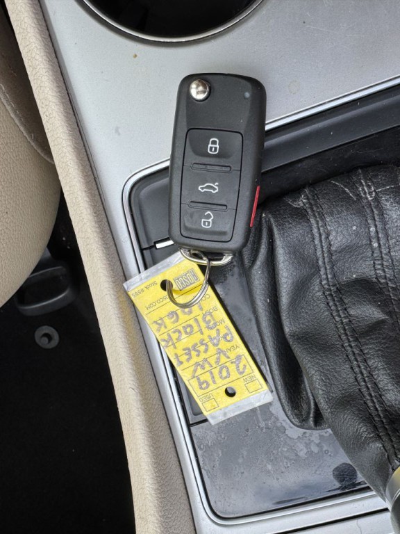 2019 Volkswagen Passat Image 22