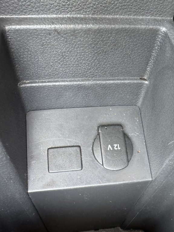 2019 Volkswagen Passat Image 23