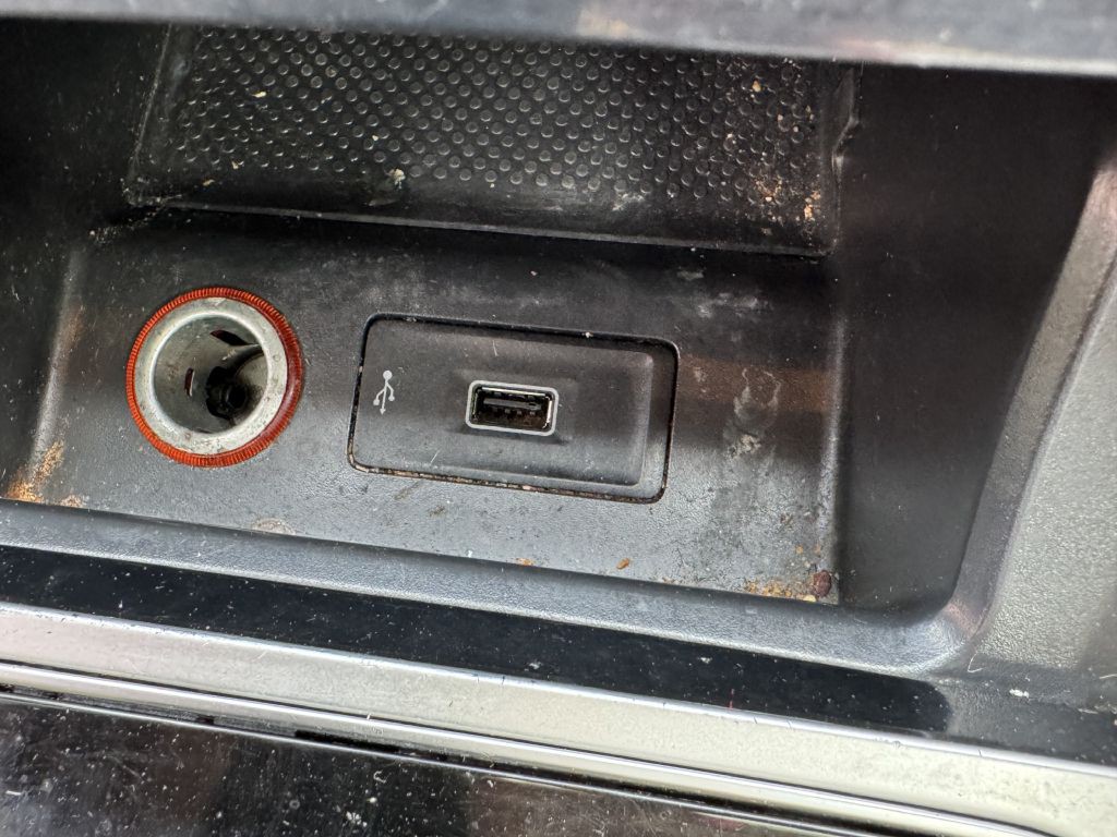 2019 Volkswagen Passat Image 24