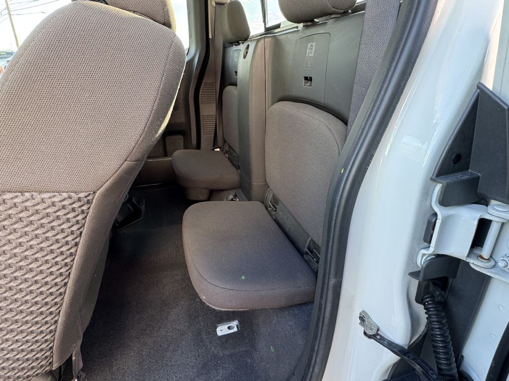 2019 Nissan Frontier Image 5