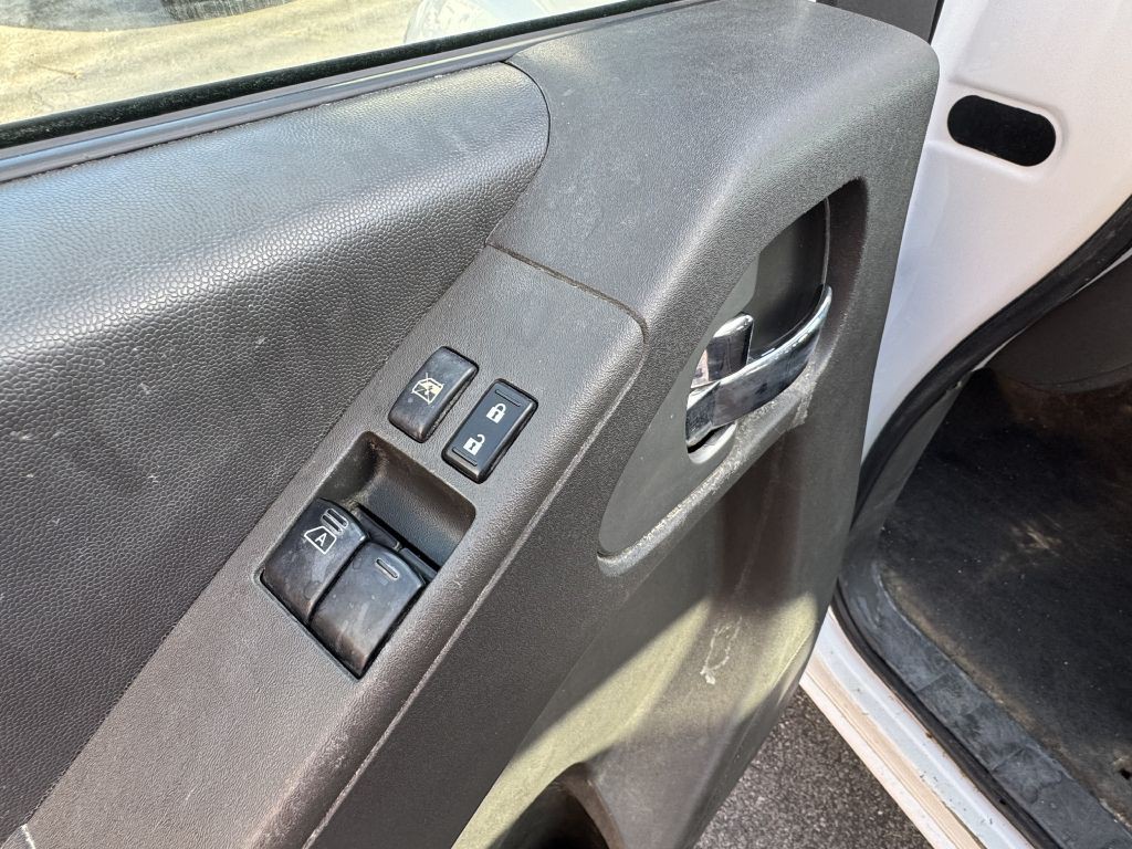 2019 Nissan Frontier Image 6