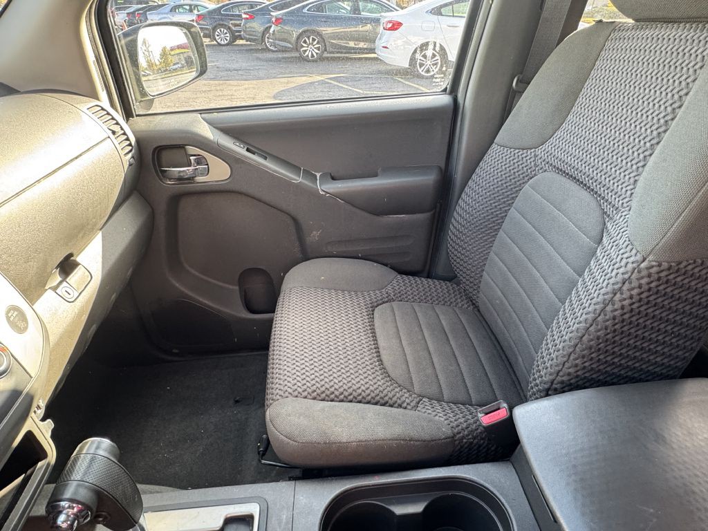 2019 Nissan Frontier Image 10