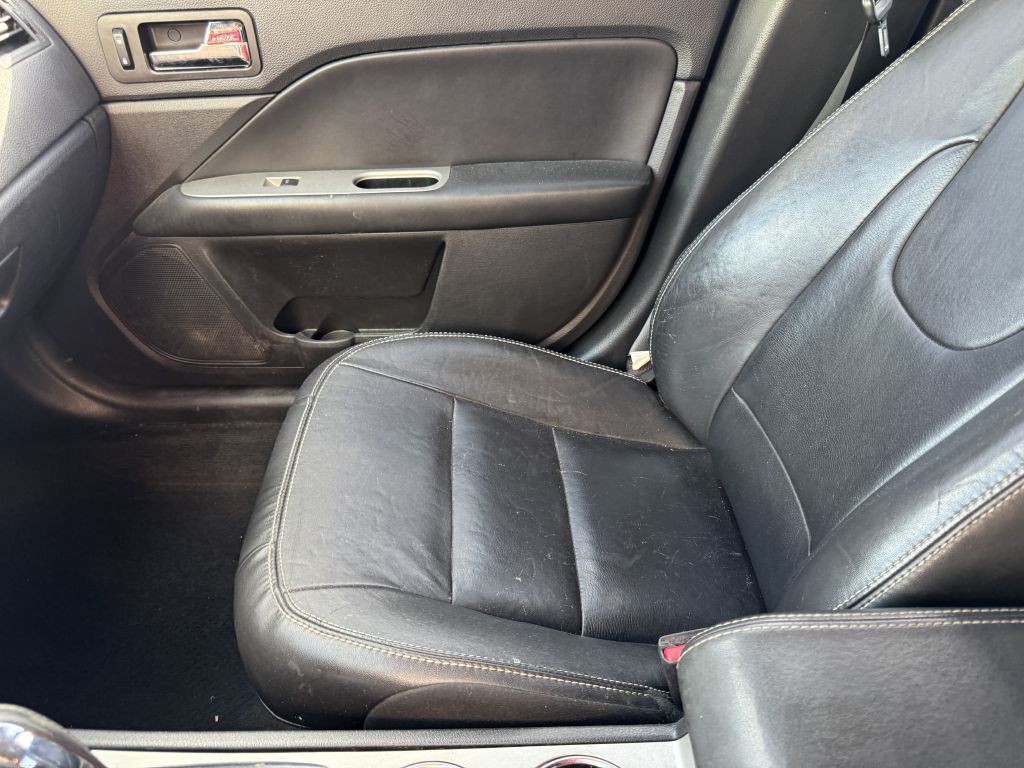 2012 Ford Fusion Image 11