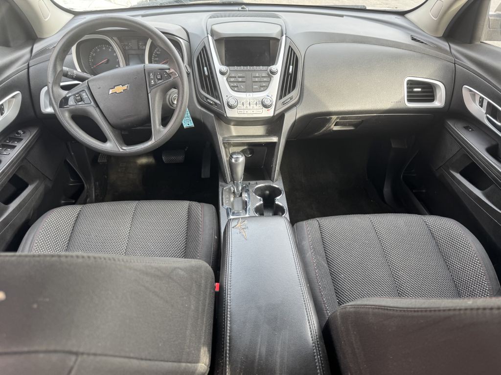 2017 Chevrolet Equinox Image 8