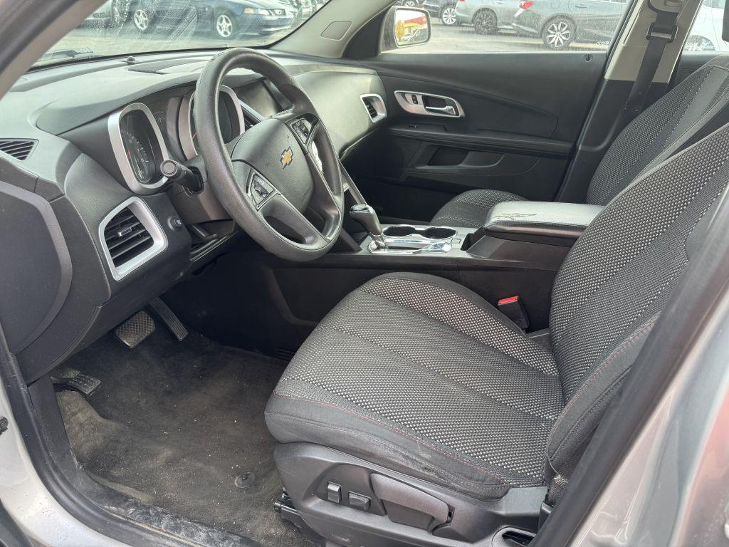 2017 Chevrolet Equinox Image 10