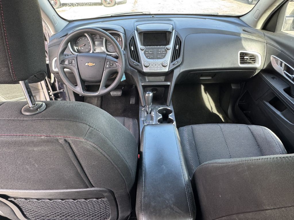 2017 Chevrolet Equinox Image 7