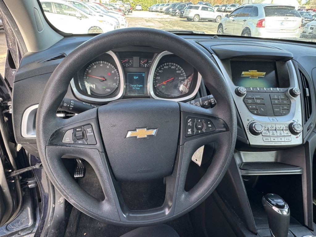 2017 Chevrolet Equinox Image 10