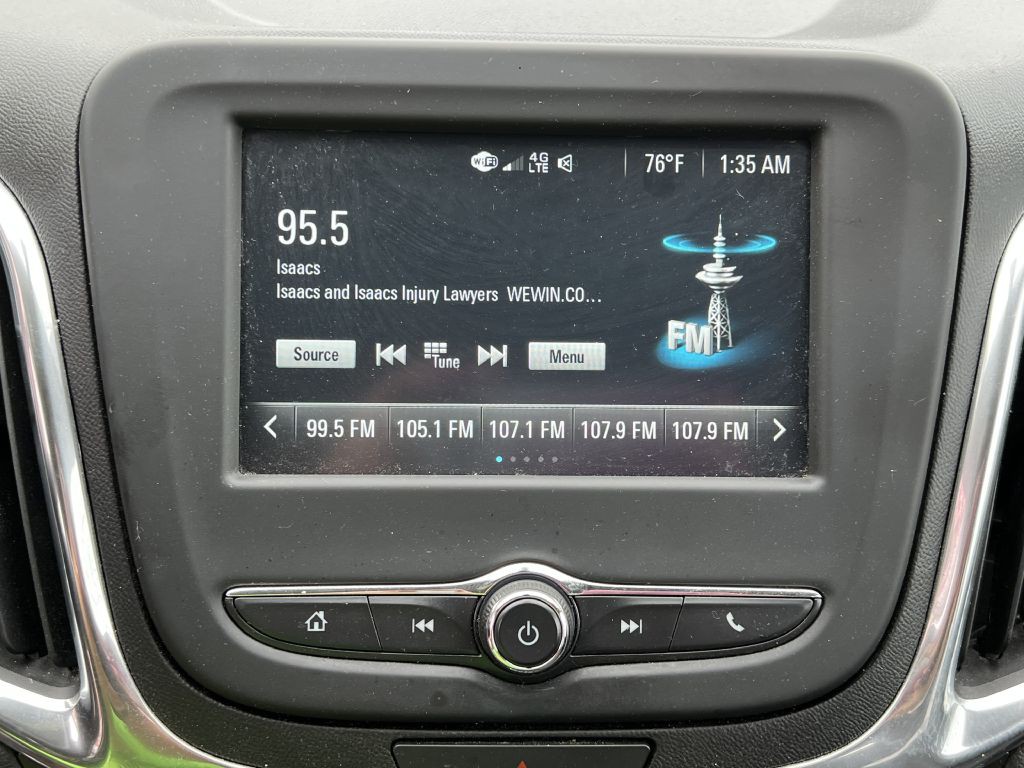 2018 Chevrolet Equinox Image 15