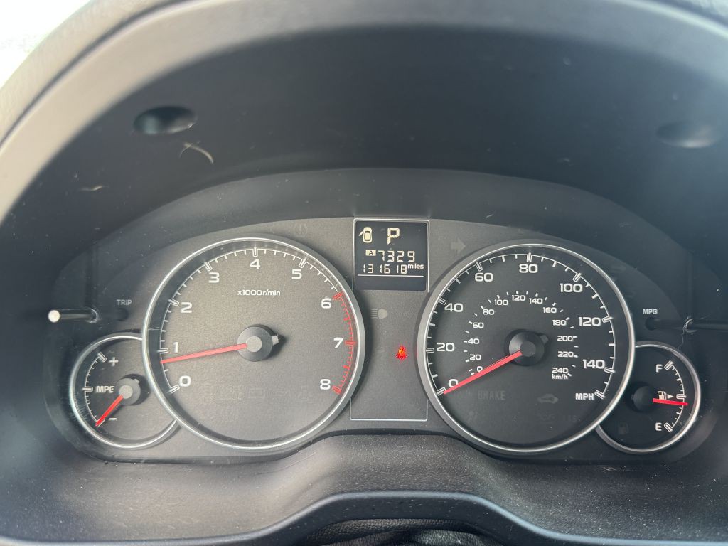 2013 Subaru Outback Image 12