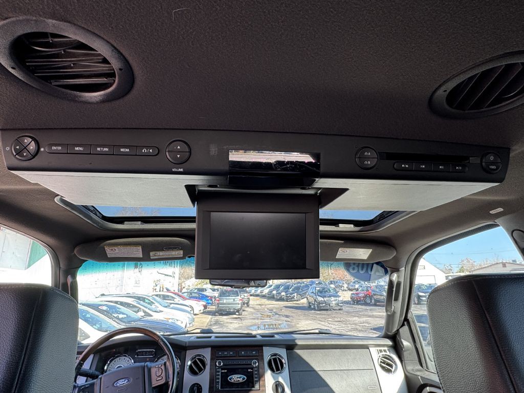 2008 Ford Expedition Image 8