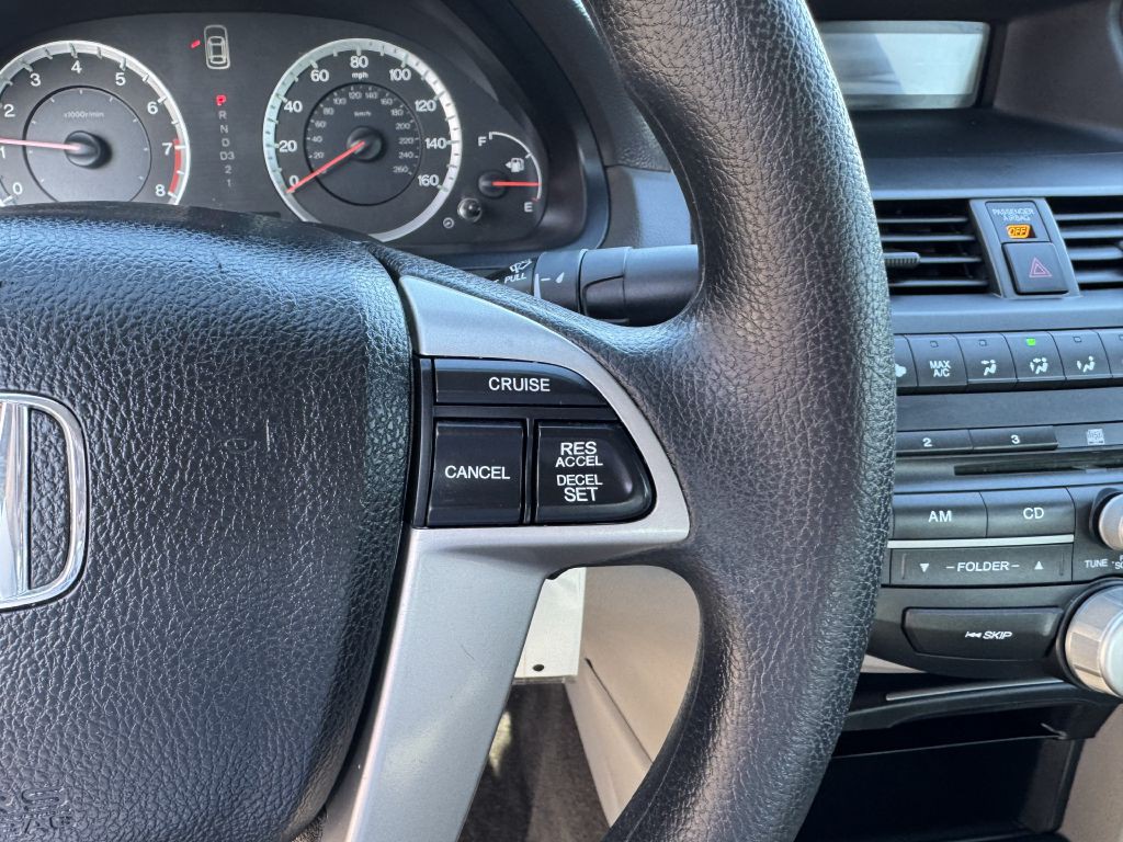 2009 Honda Accord Image 13