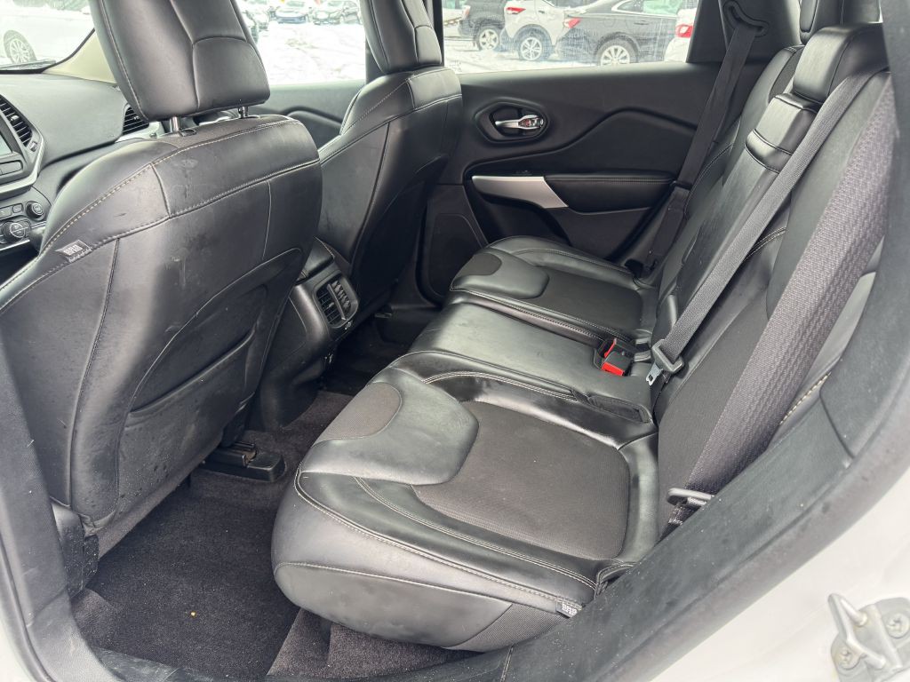 2018 Jeep Cherokee Image 6