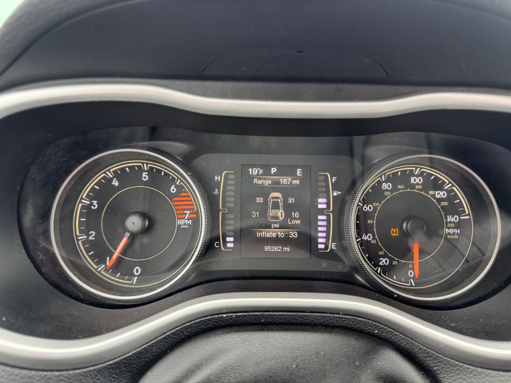 2018 Jeep Cherokee Image 14