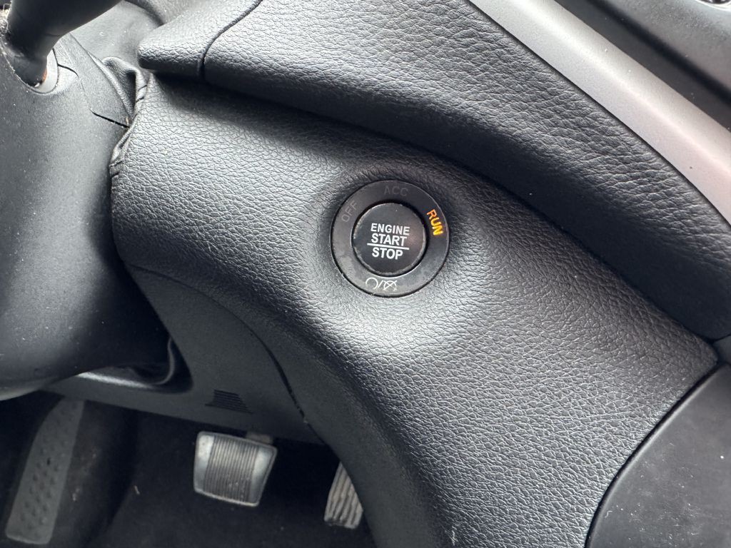 2018 Jeep Cherokee Image 19