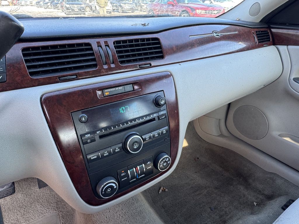 2006 Chevrolet Impala Image 11