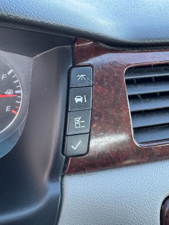 2006 Chevrolet Impala Image 18