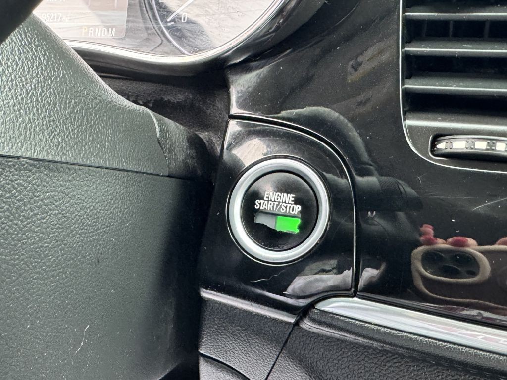 2018 Buick Enclave Image 18