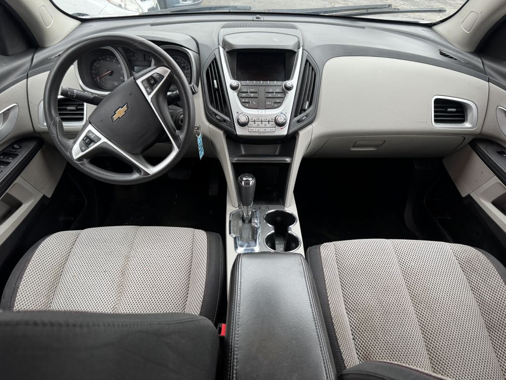 2017 Chevrolet Equinox Image 7