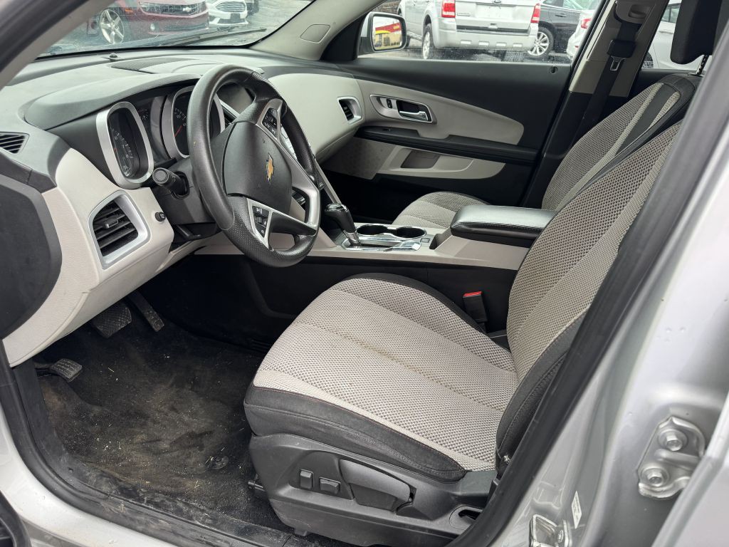 2017 Chevrolet Equinox Image 9