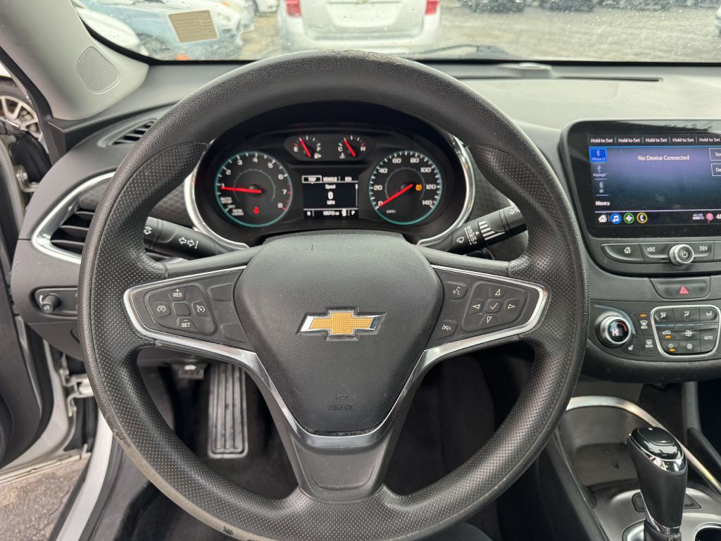 2019 Chevrolet Malibu Image 9