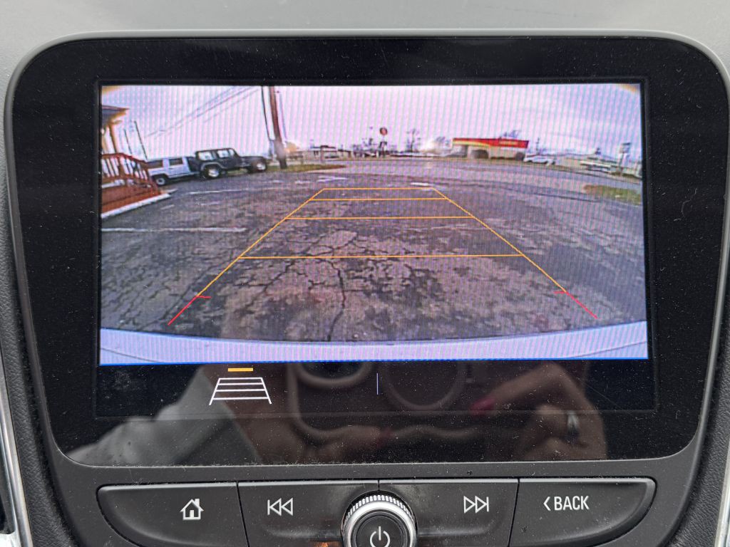 2019 Chevrolet Malibu Image 20