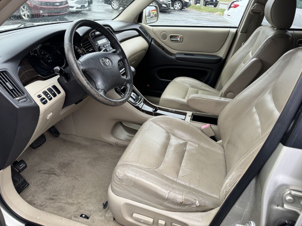 2003 Toyota Highlander Image 9
