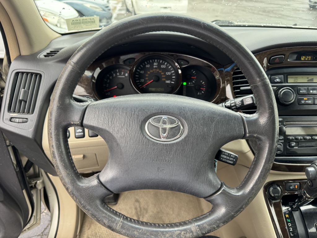 2003 Toyota Highlander Image 10