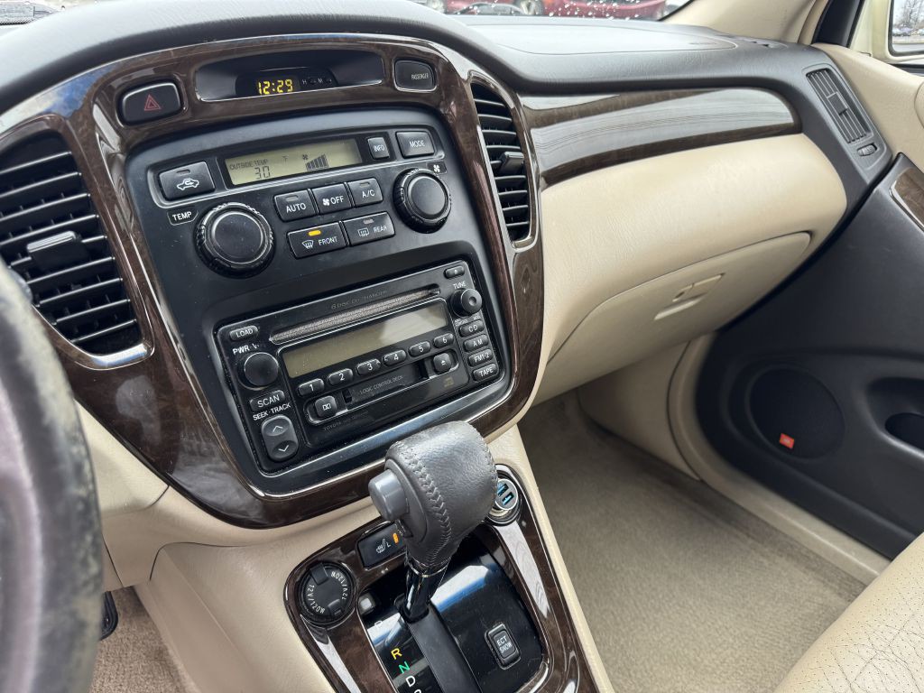 2003 Toyota Highlander Image 11