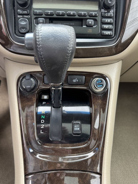 2003 Toyota Highlander Image 18