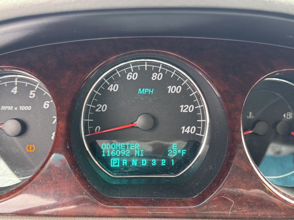 2008 Buick Lucerne Image 12