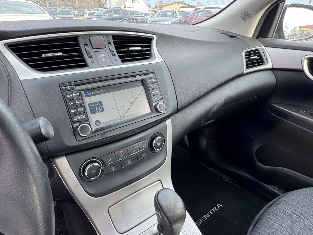 2015 Nissan Sentra Image 10