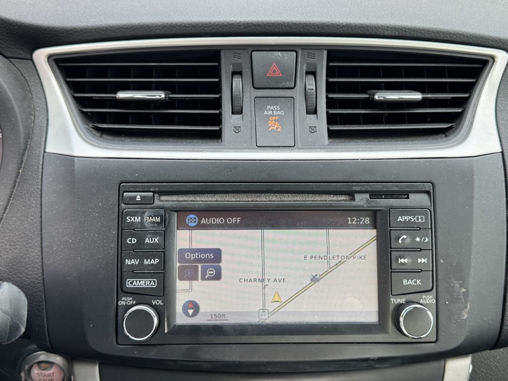 2015 Nissan Sentra Image 16