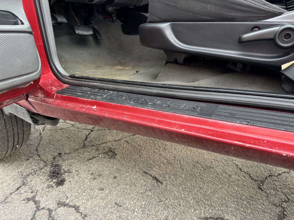 2004 Ford Ranger Image 11