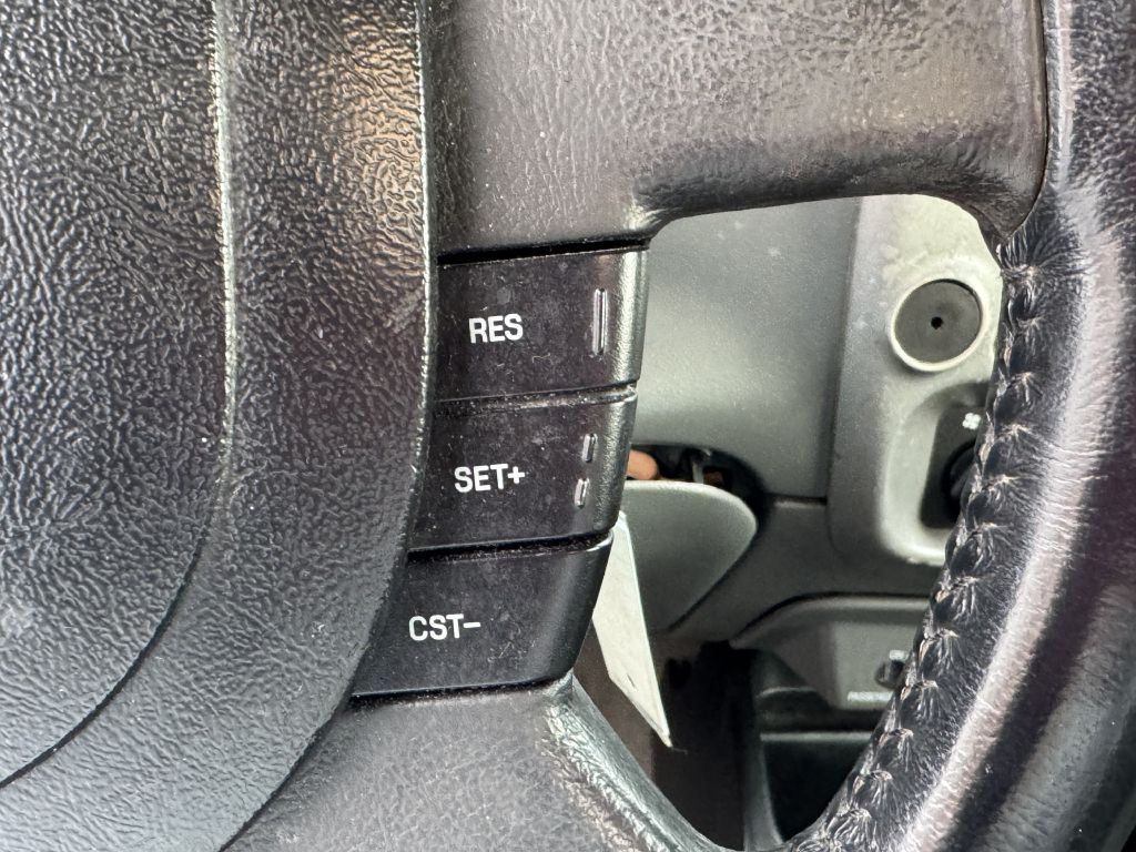 2004 Ford Ranger Image 17