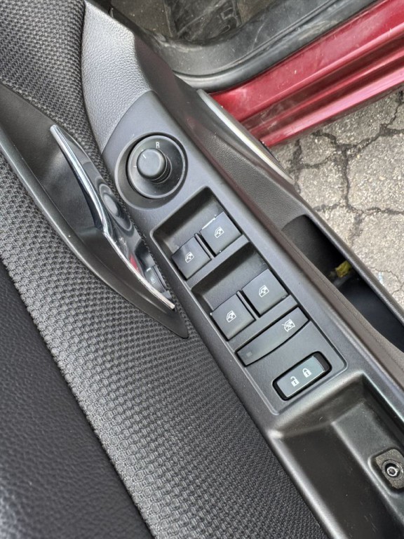 2016 Chevrolet Cruze Image 7