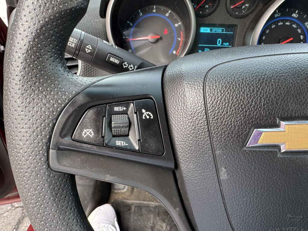 2016 Chevrolet Cruze Image 13