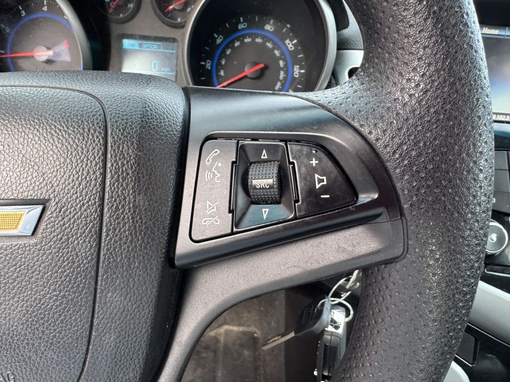 2016 Chevrolet Cruze Image 14