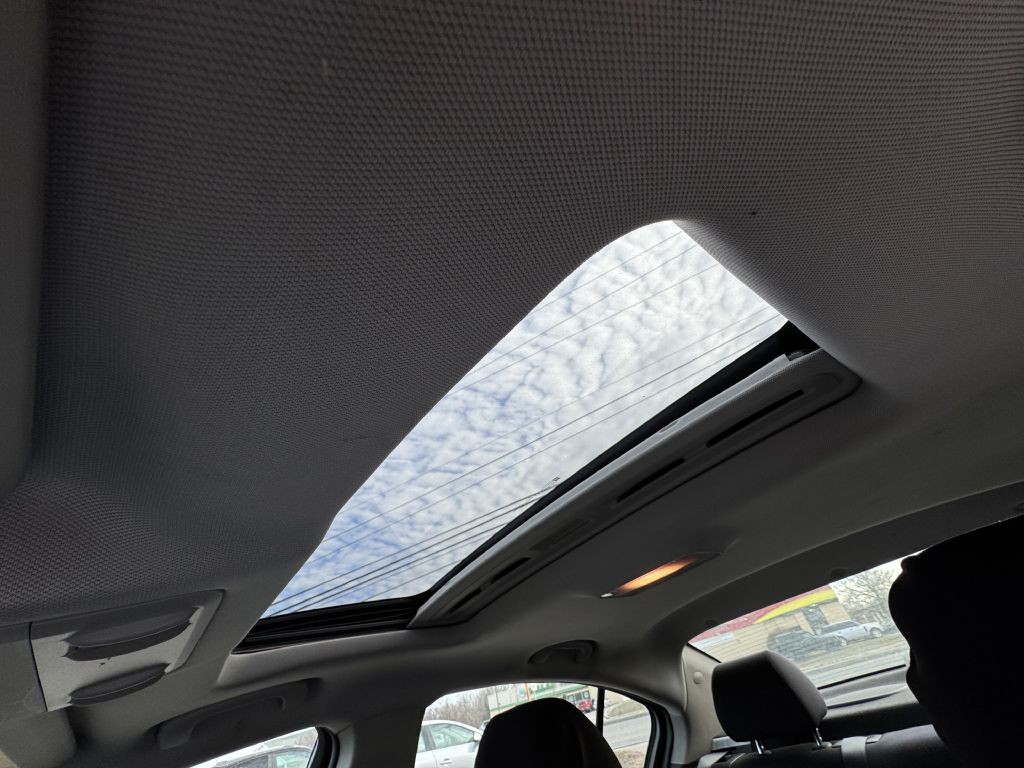 2016 Chevrolet Cruze Image 20