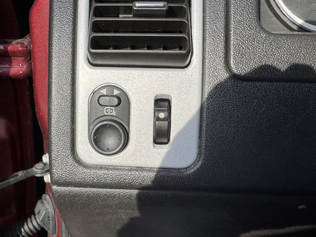 2009 Chevrolet Equinox Image 13