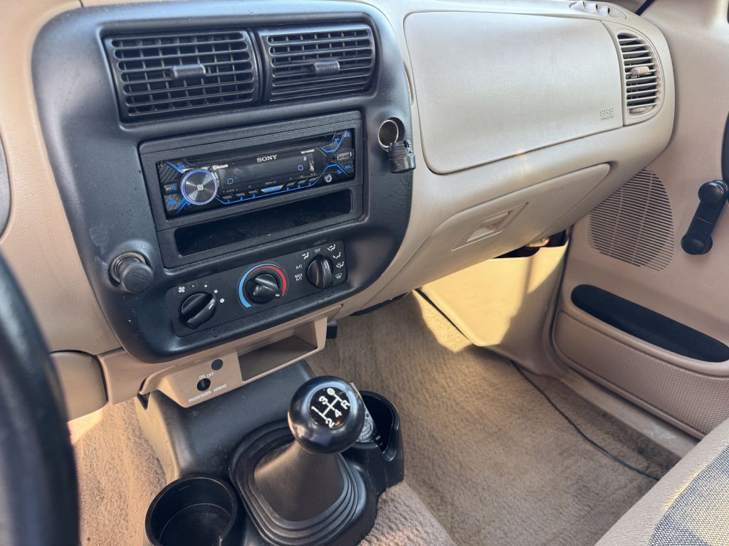2000 Ford Ranger Image 12