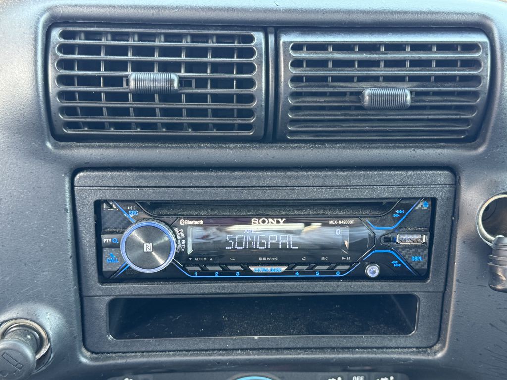 2000 Ford Ranger Image 18