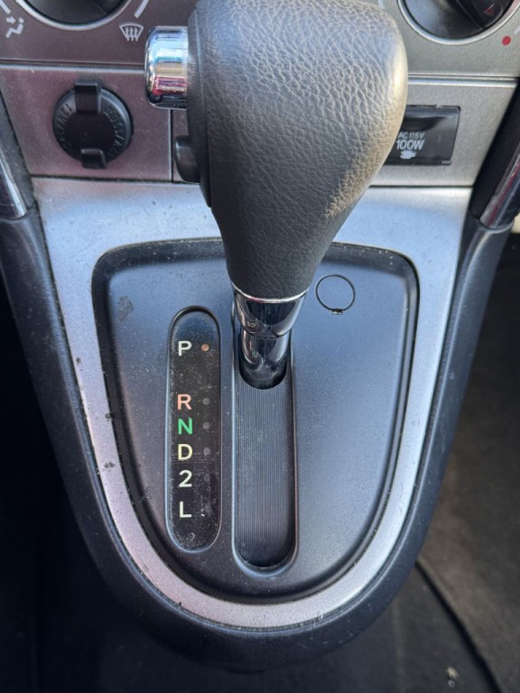 2006 Pontiac Vibe Image 18