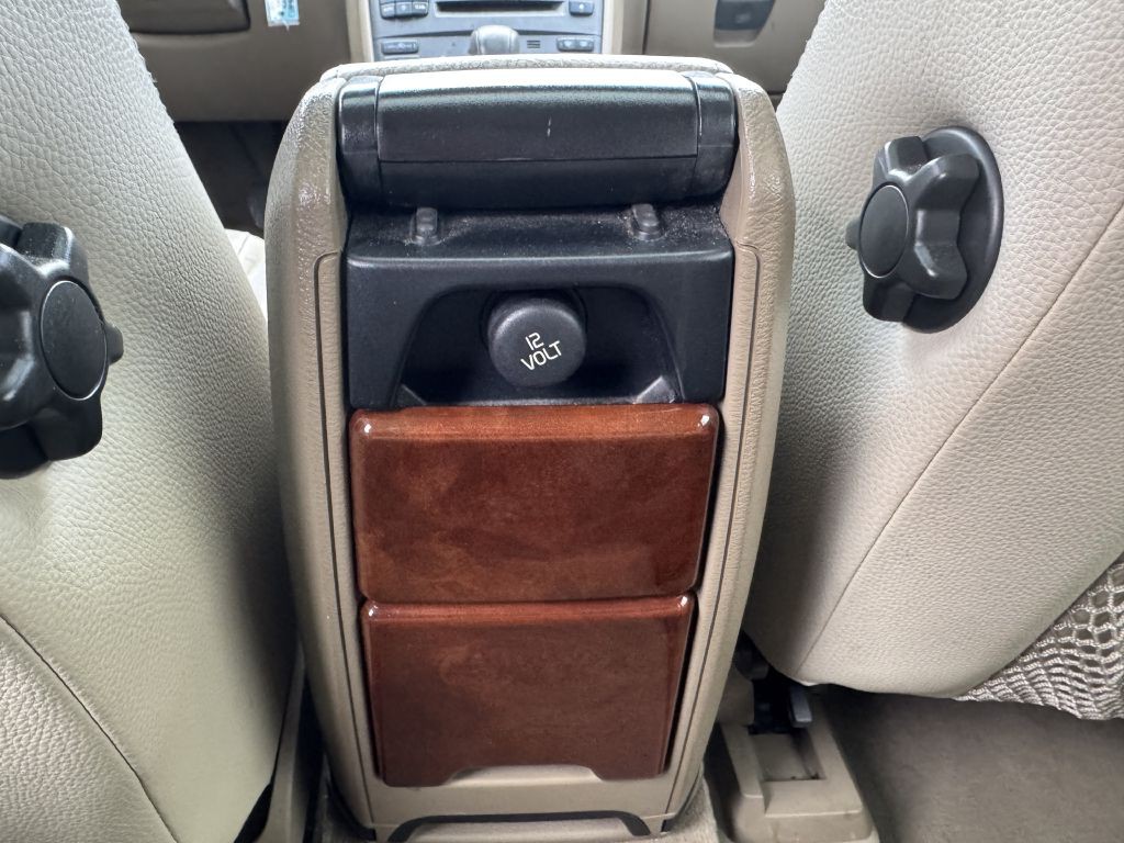 2007 Volvo XC90 Image 7