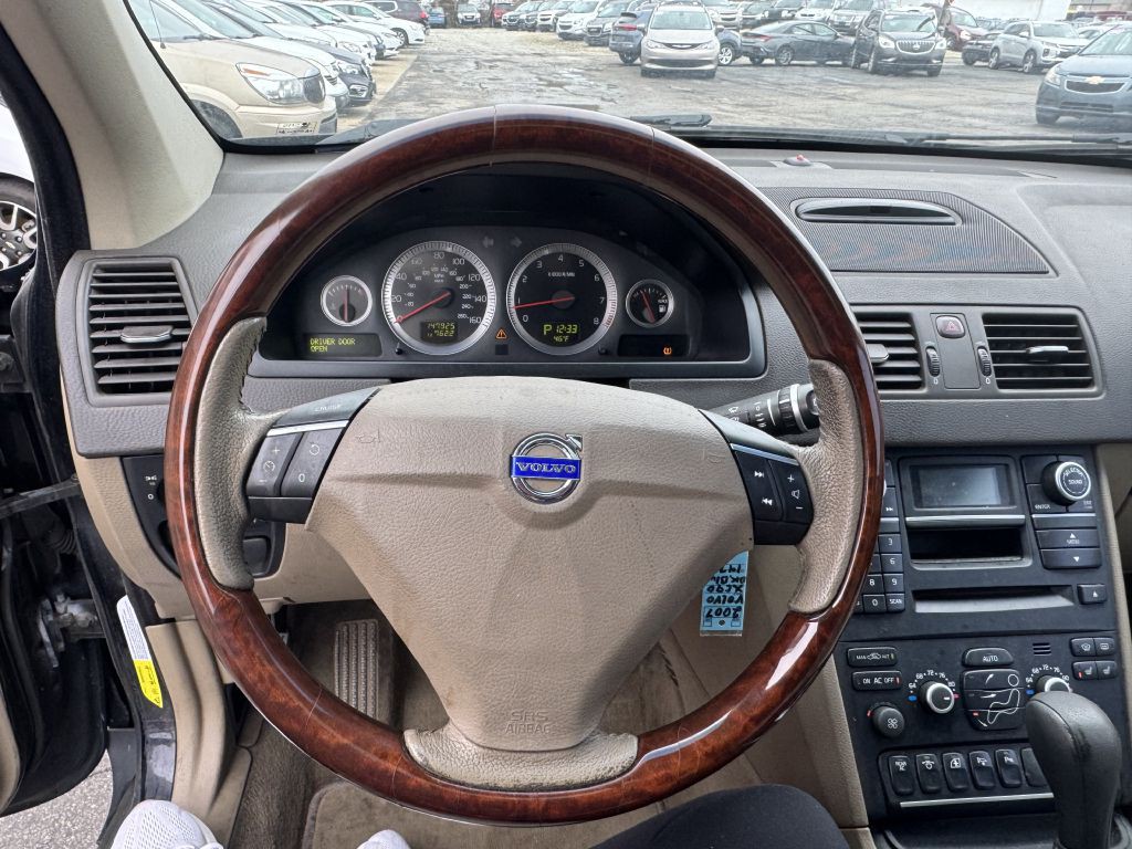 2007 Volvo XC90 Image 11