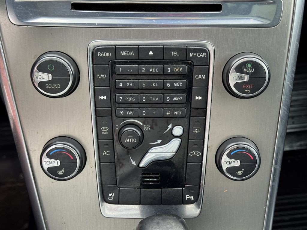 2012 Volvo XC60 Image 19