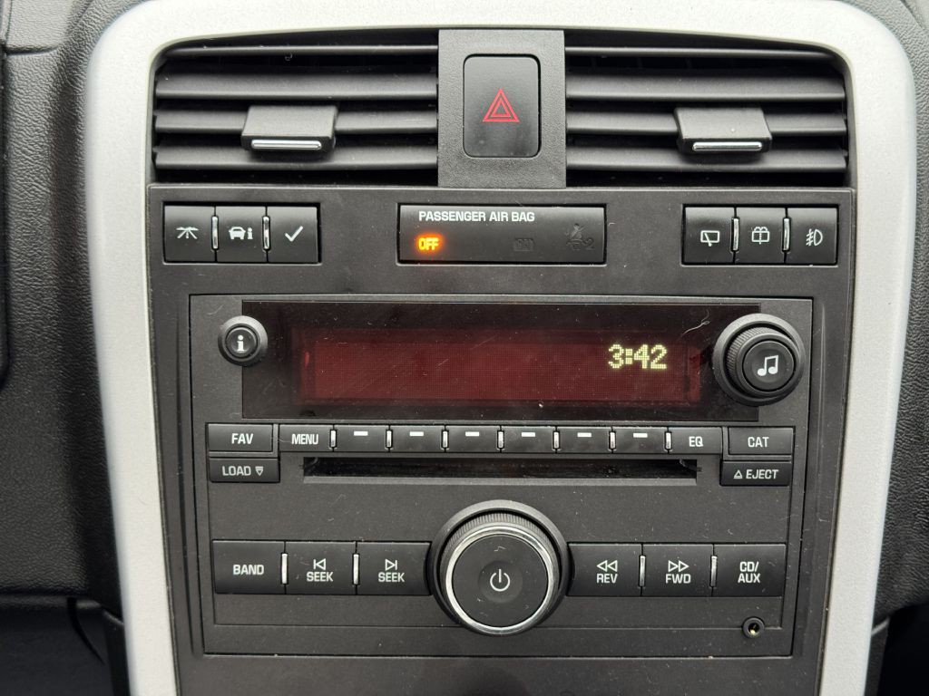 2008 Pontiac Torrent Image 17